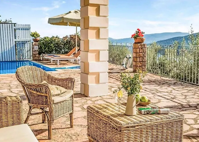 Vila Adriani Nydri (Lefkada)